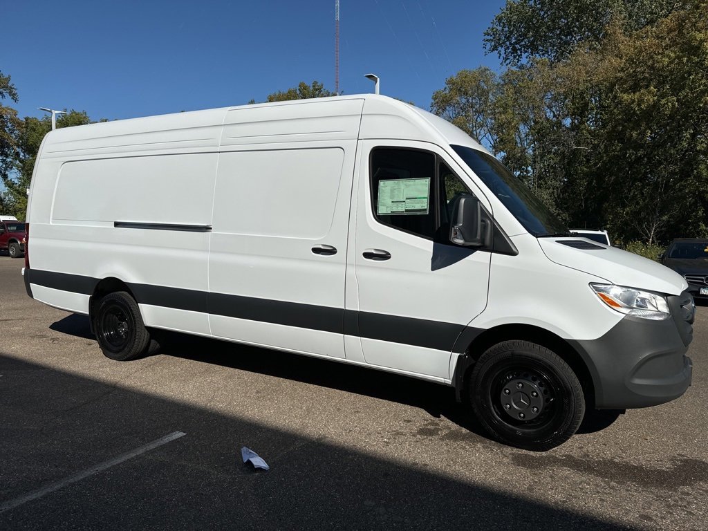 New 2025 Mercedes-Benz Sprinter 3500 image 7