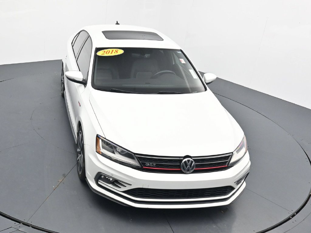 Used 2018 Volkswagen Jetta GLI FWD image 25