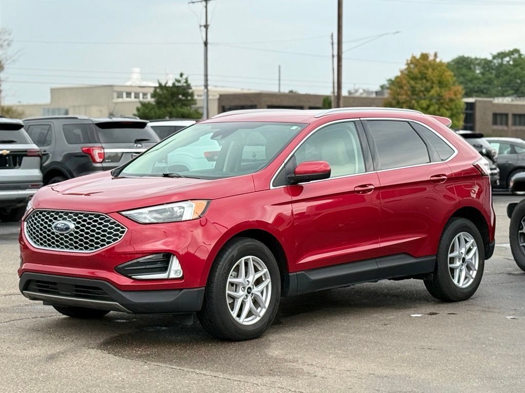Certified 2023 Ford Edge SEL w/ Convenience Package AWD/4WD image 40