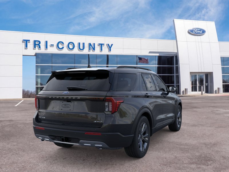 New 2026 Ford Explorer Active w/ Active Comfort Package AWD/4WD image 8