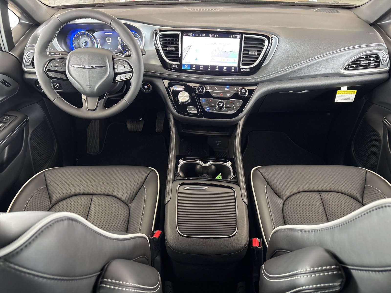 New 2026 Chrysler Pacifica Limited w/ S Appearance Package FWD image 26