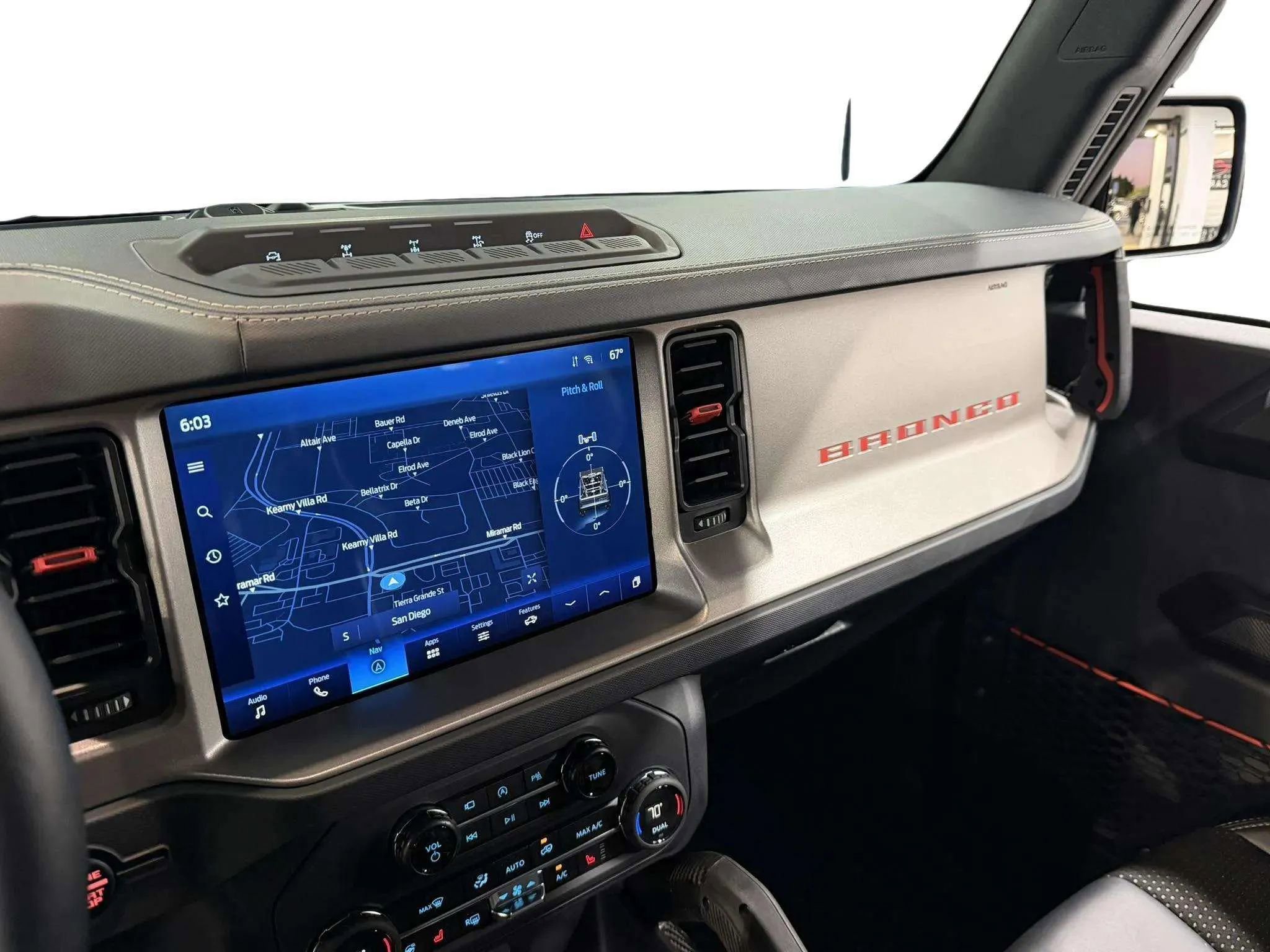 Used 2024 Ford Bronco Raptor w/ Interior Carbon Fiber Pack 6 image 24