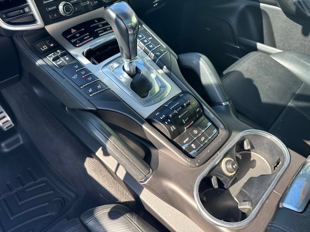 Used 2013 Porsche Cayenne GTS AWD/4WD image 25