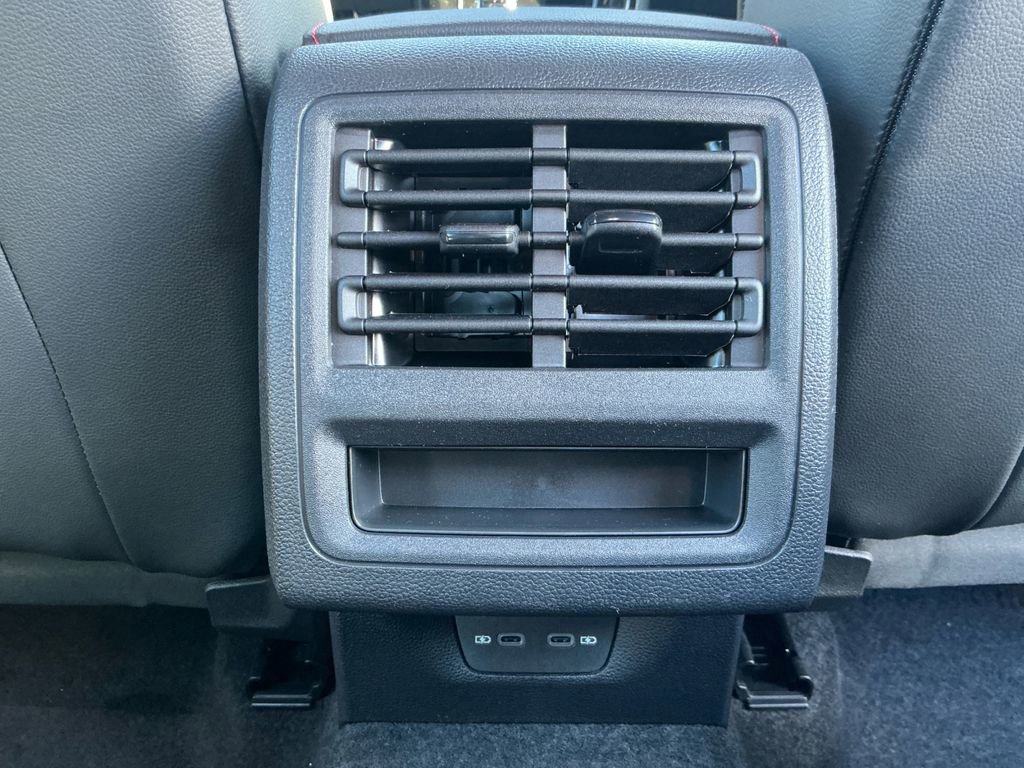 New 2026 Volkswagen GTI SE image 19