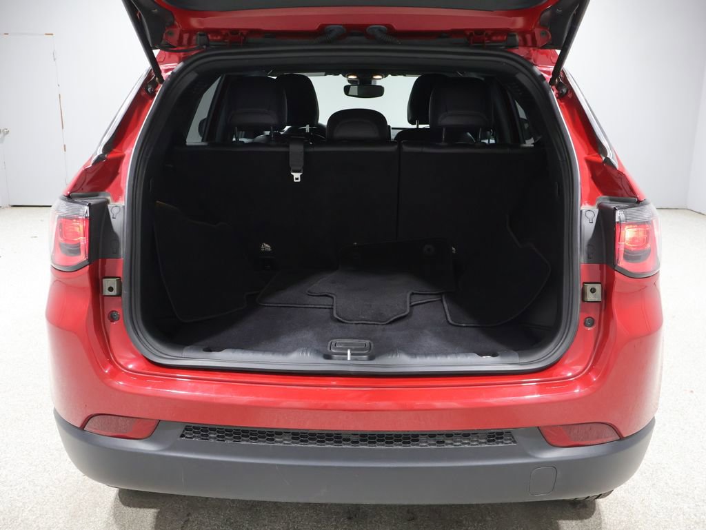 Used 2023 Jeep Compass Latitude AWD/4WD image 20