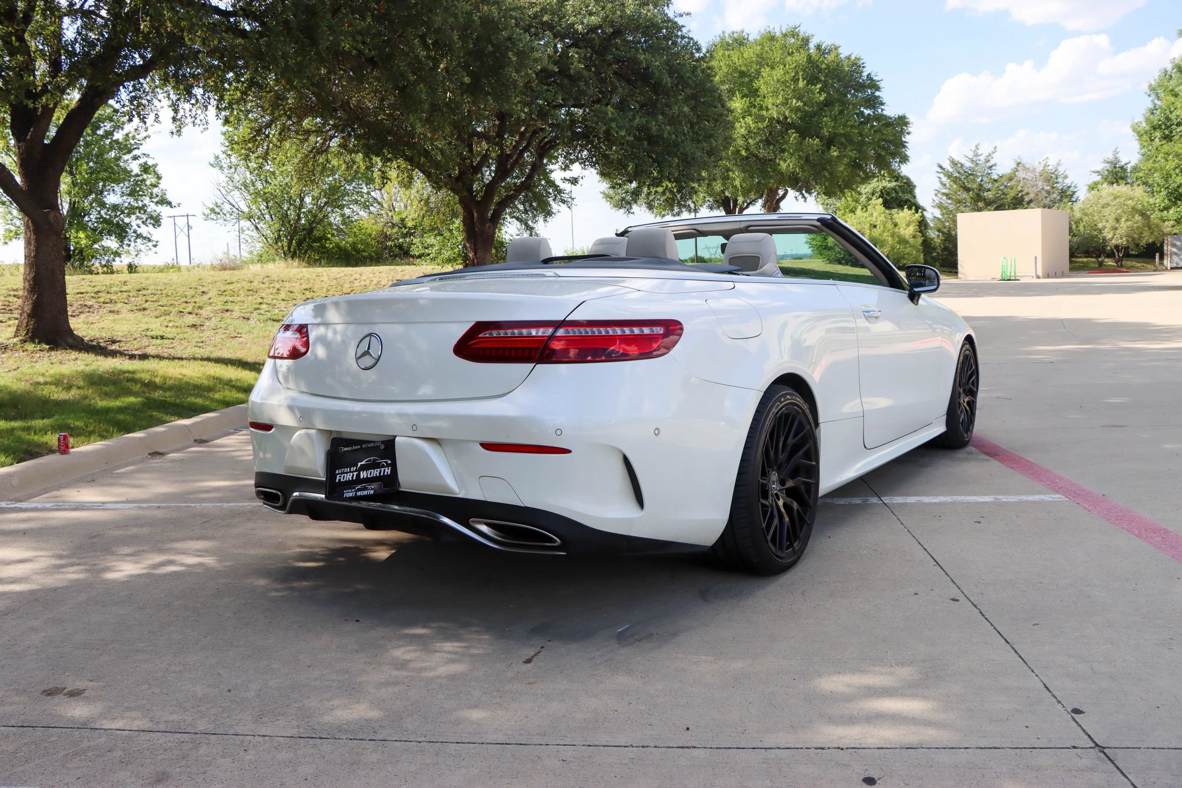 Used 2018 Mercedes-Benz E 400 Cabriolet w/ Premium 2 Package (Q02) image 7