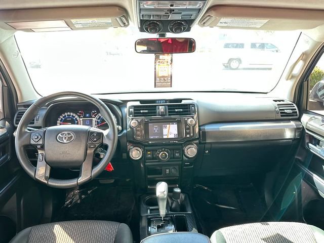 Used 2019 Toyota 4Runner TRD Off-Road image 18