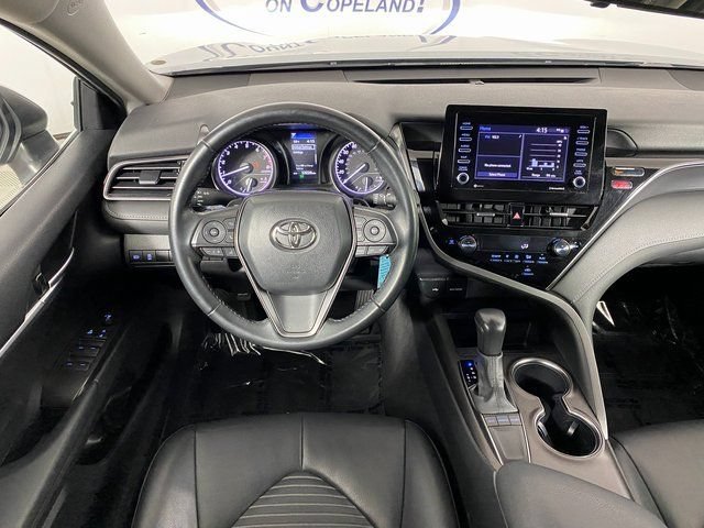 Used 2023 Toyota Camry SE FWD image 17