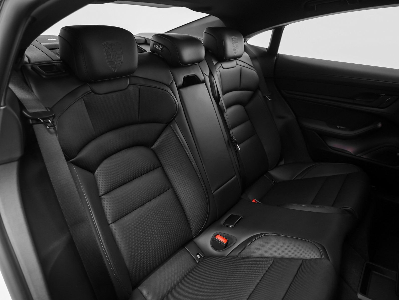 New 2026 Porsche Taycan image 32