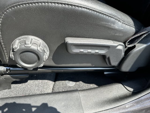 Used 2021 Jeep Wrangler Unlimited Rubicon AWD/4WD image 23