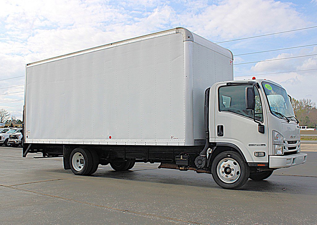 Used 2019 Isuzu NPR image 2