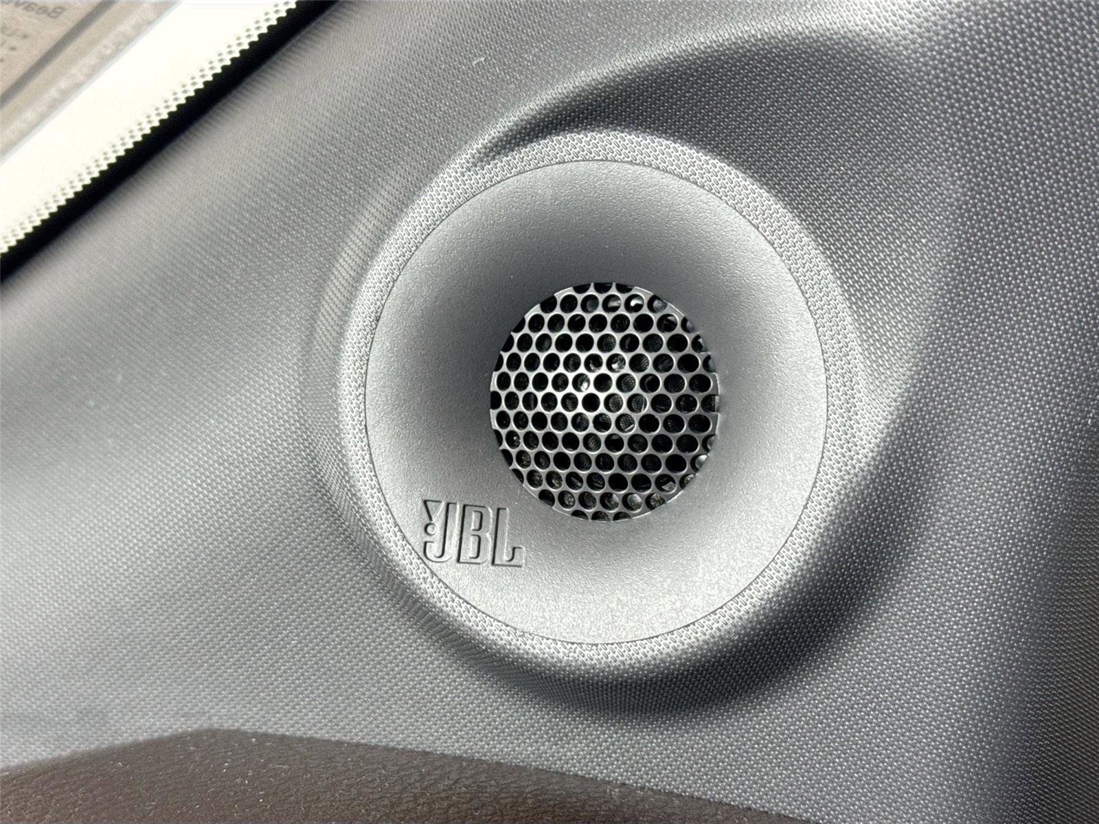 Certified 2021 Toyota Sienna Platinum image 30