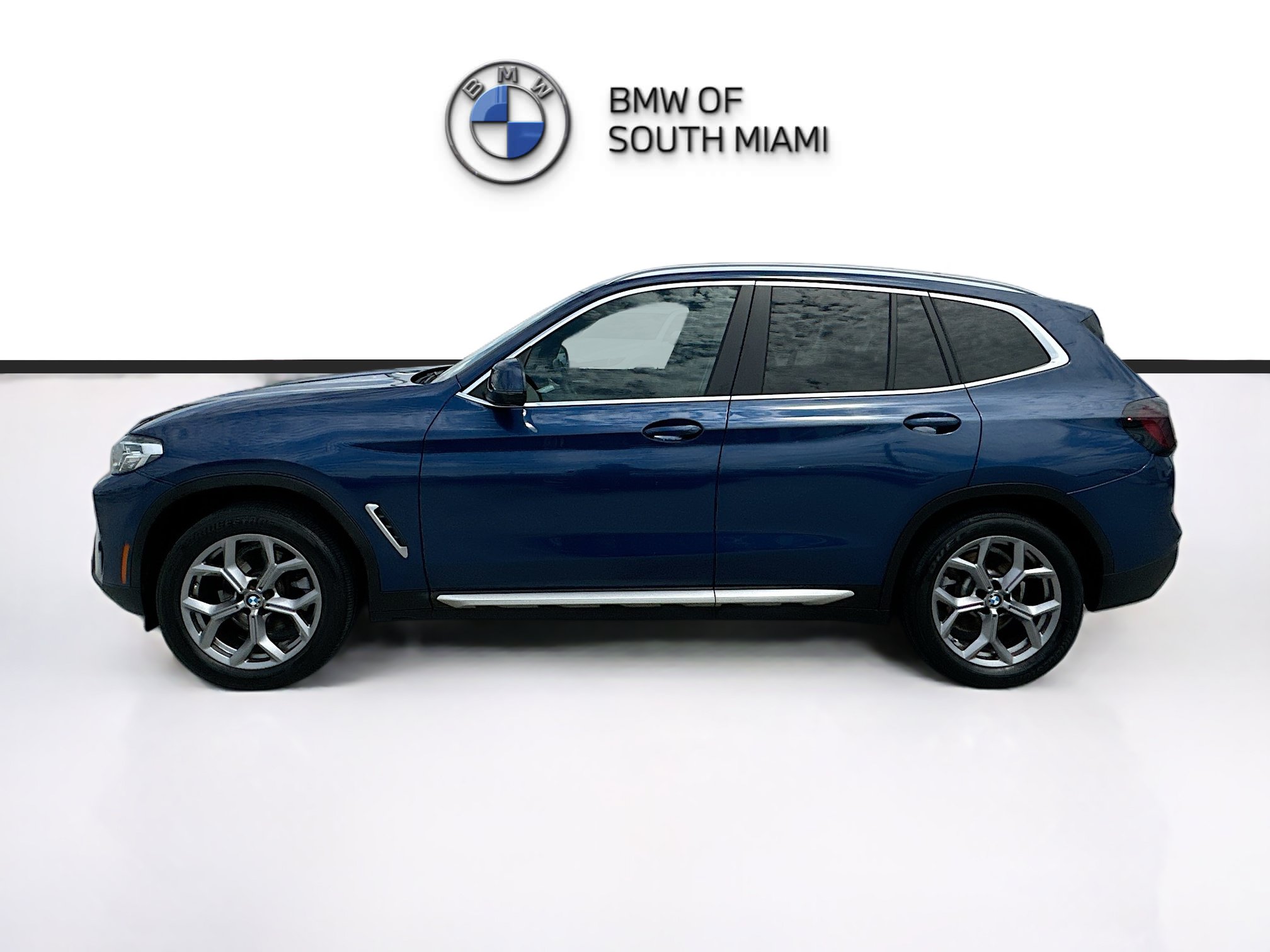 Certified 2023 BMW X3 xDrive30i w/ Convenience Package AWD/4WD image 4