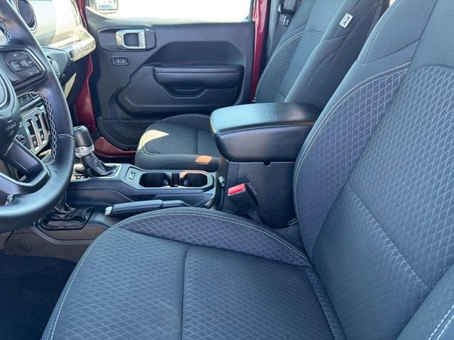 Used 2021 Jeep Wrangler Sport S image 12