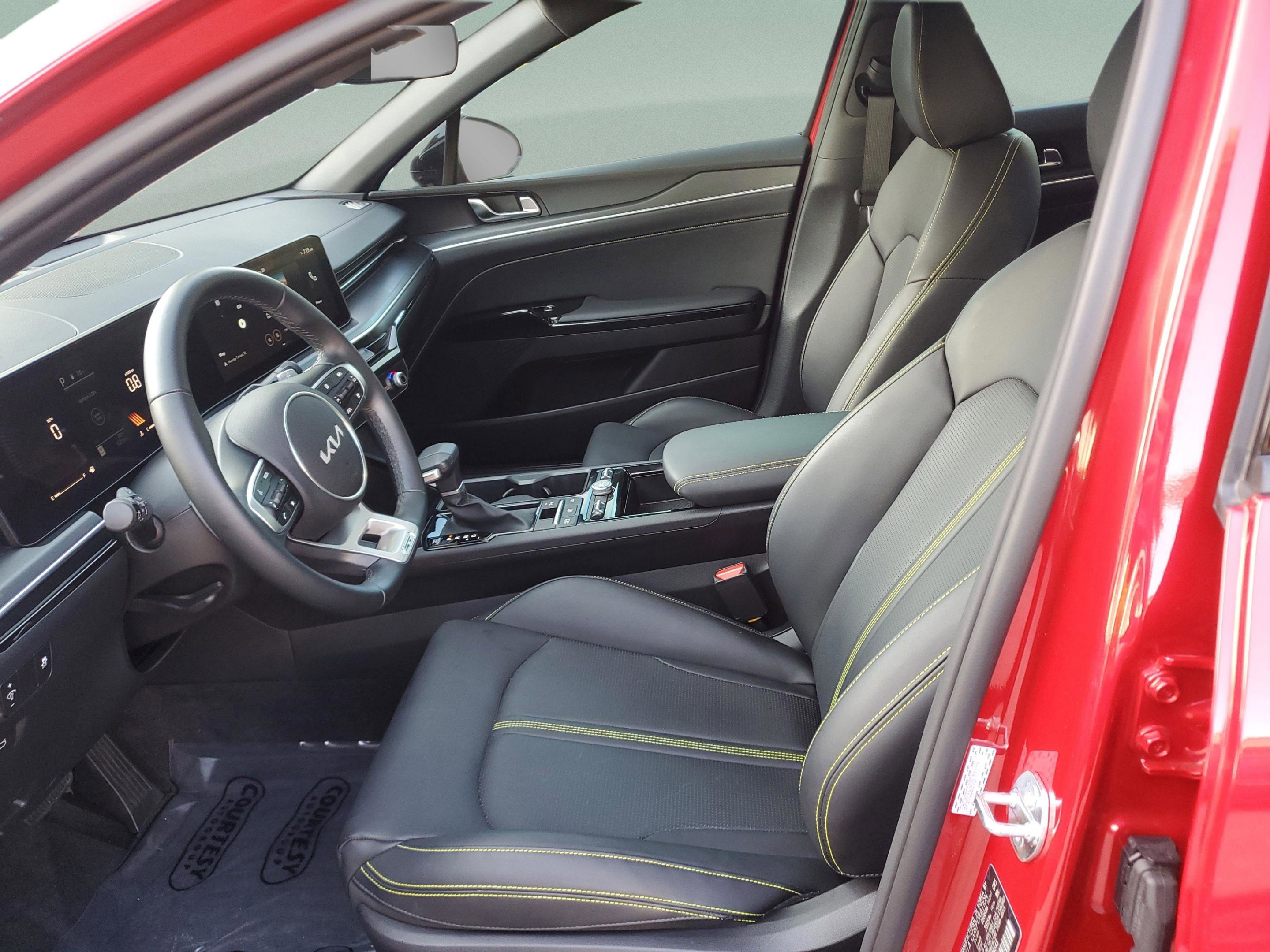 Certified 2025 Kia K5 GT image 21