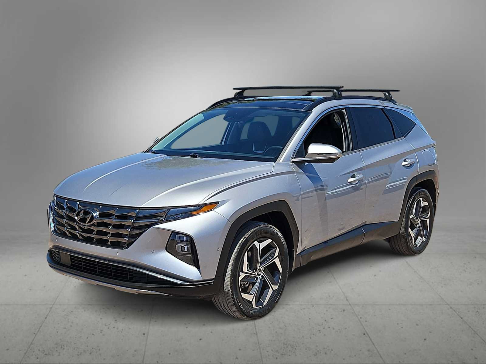 Certified 2022 Hyundai Tucson Limited AWD/4WD image 4