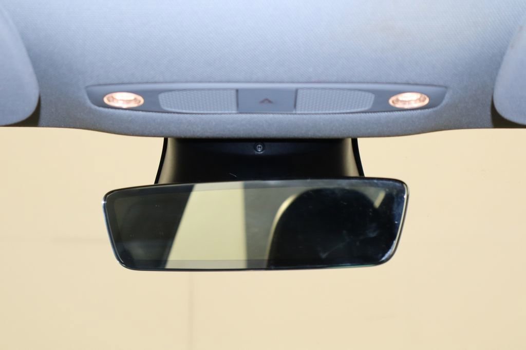 Used 2023 Tesla Model 3 Standard Range image 21