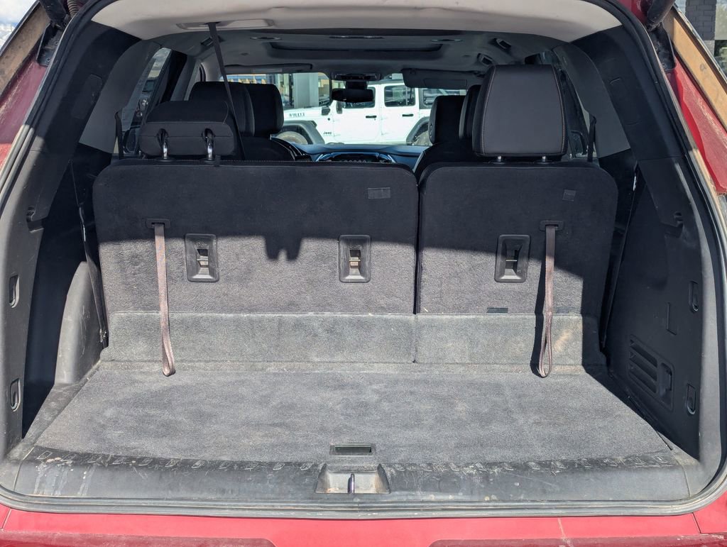 Used 2019 Chevrolet Traverse Premier w/ LPO, Floor Liner Package AWD/4WD image 32