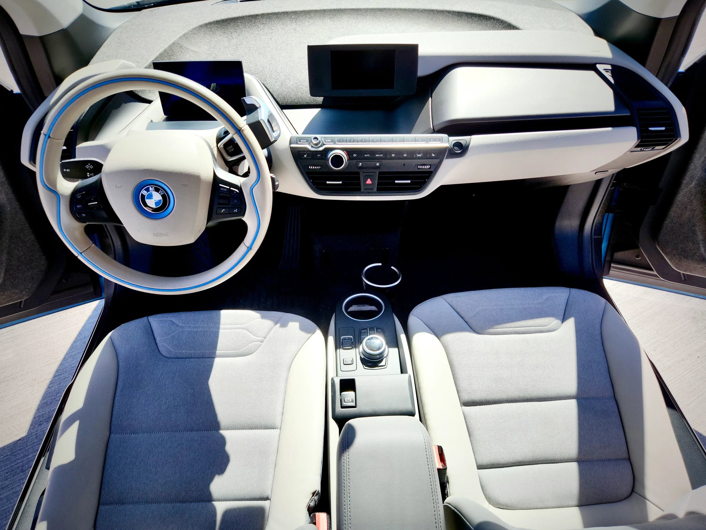 Used 2017 BMW i3 w/ Range Extender image 48