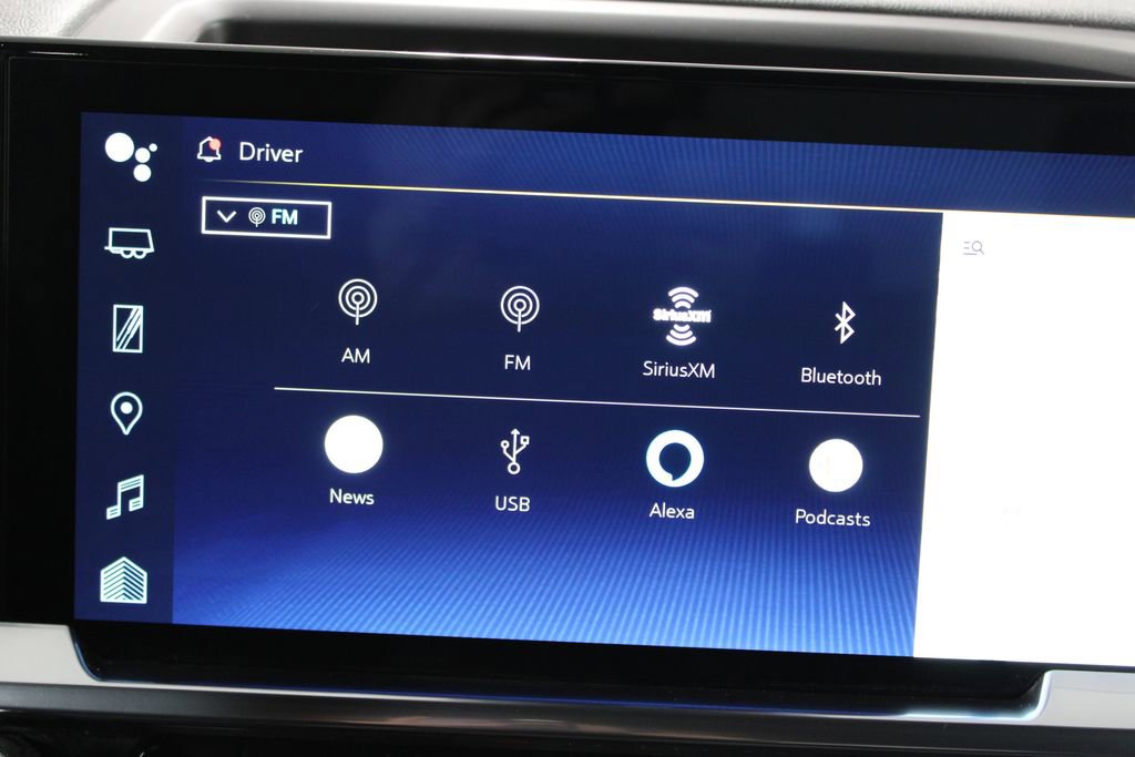 Used 2025 Chevrolet Silverado 1500 LT image 42