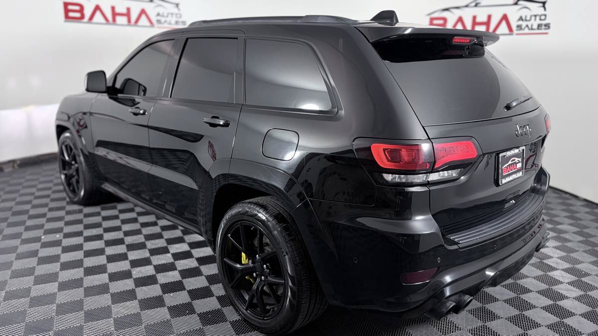 Used 2018 Jeep Grand Cherokee Trackhawk w/ Trailer Tow Group IV AWD/4WD image 4