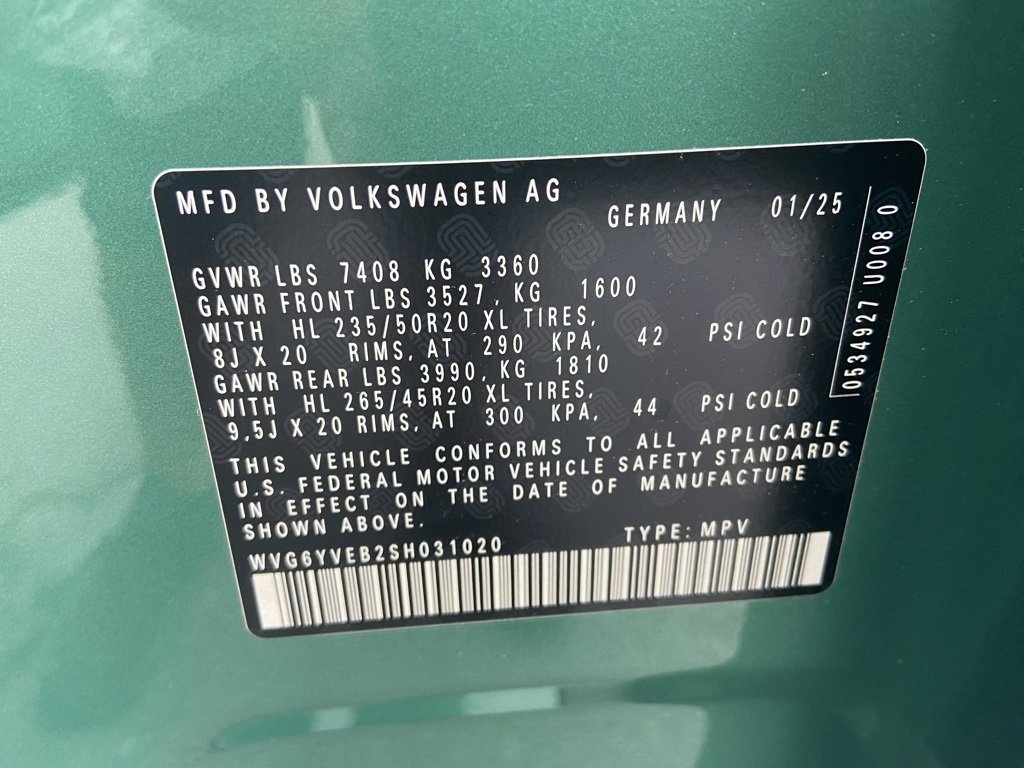 New 2025 Volkswagen ID. Buzz 1st Edition image 12