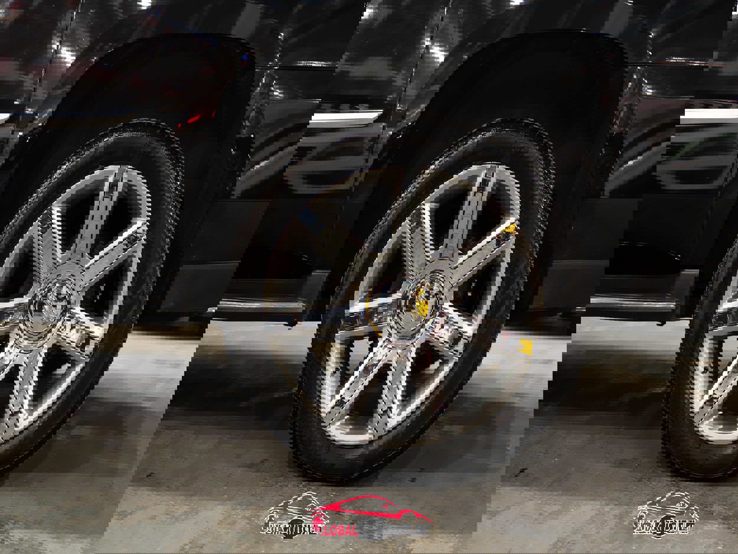 Used 2020 Cadillac Escalade ESV Luxury image 12