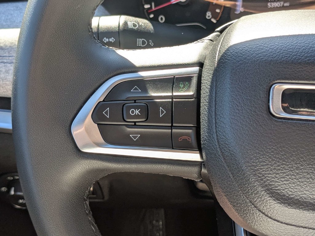 Used 2024 Jeep Compass Latitude AWD/4WD image 32