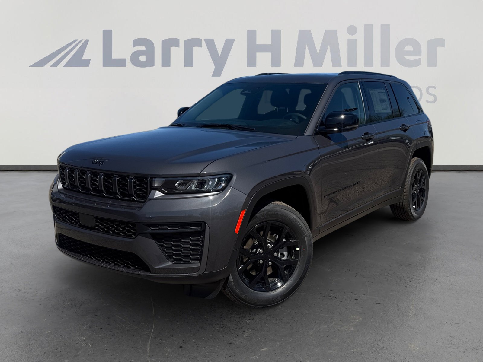New 2026 Jeep Grand Cherokee Altitude