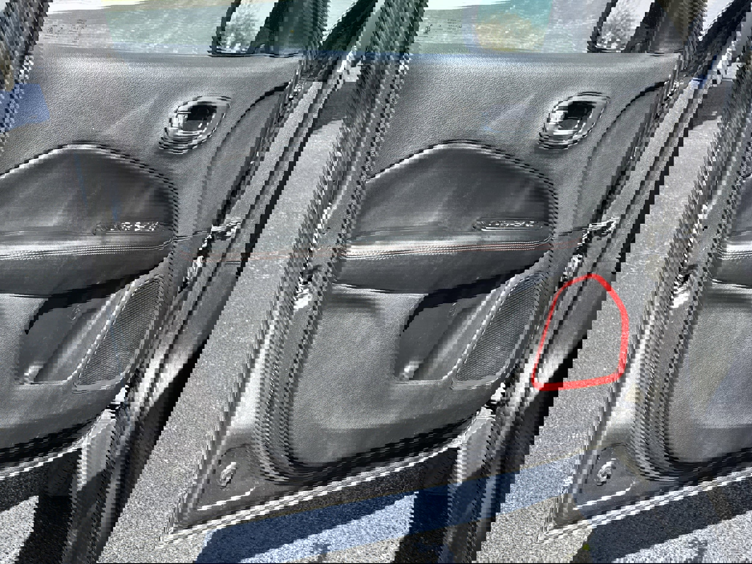 Used 2021 Jeep Compass Trailhawk image 4