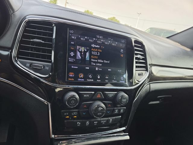 Used 2020 Jeep Grand Cherokee Overland AWD/4WD image 22