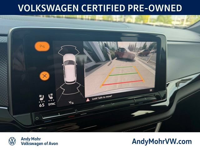 Used 2024 Volkswagen Atlas Cross Sport SEL R-Line AWD/4WD image 31