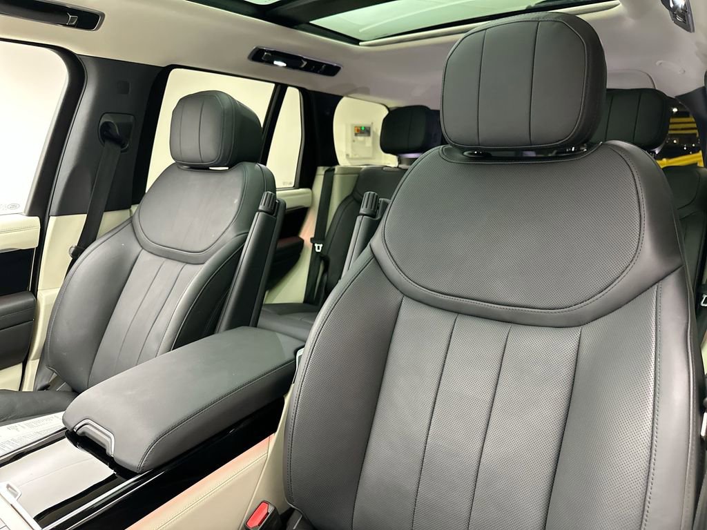 Used 2024 Land Rover Range Rover SE AWD/4WD image 22