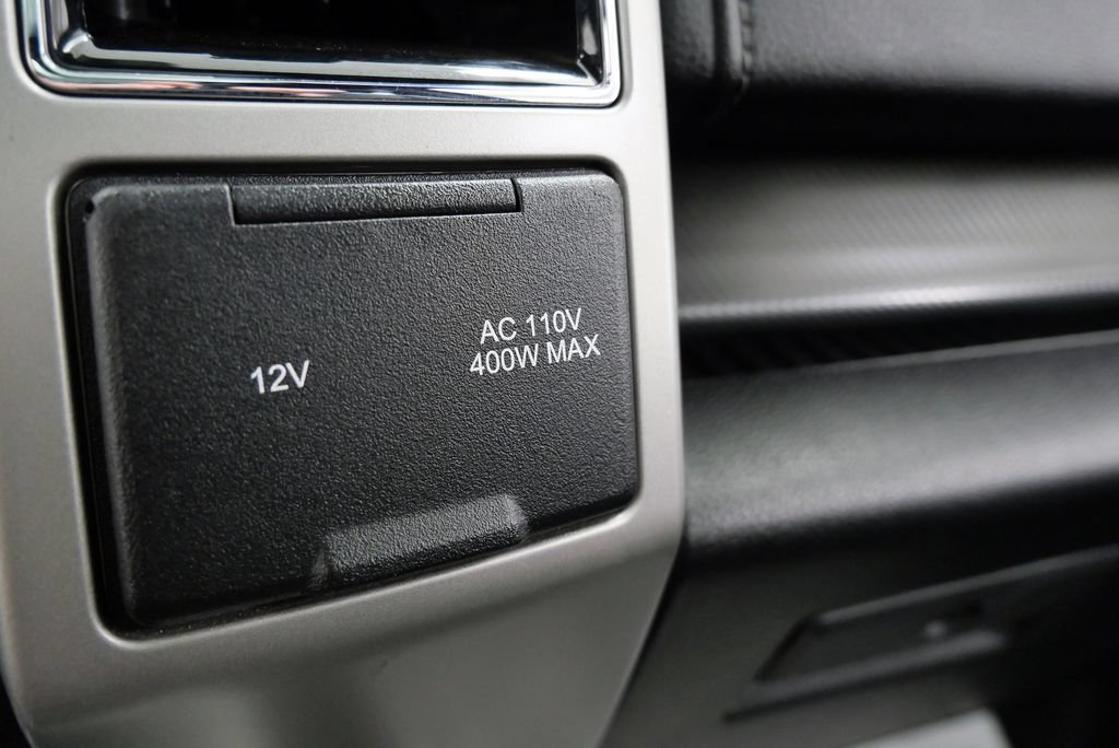 Used 2018 Ford F150 Lariat w/ Equipment Group 502A Luxury AWD/4WD image 35