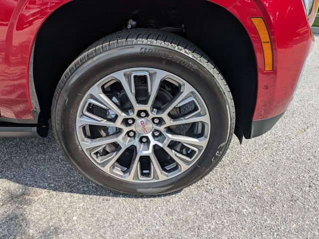 New 2026 GMC Yukon XL Denali w/ Denali Reserve Package RWD image 12