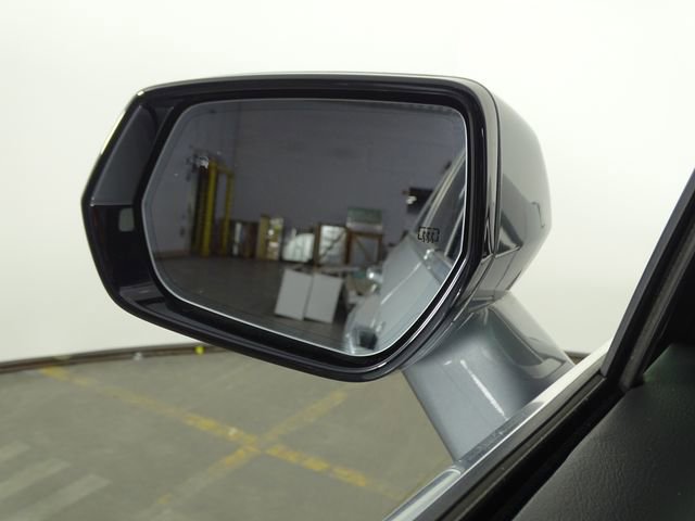 Used 2024 Cadillac XT4 Premium Luxury image 41