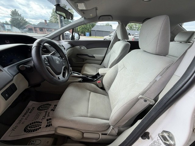 Used 2012 Honda Civic HF image 9