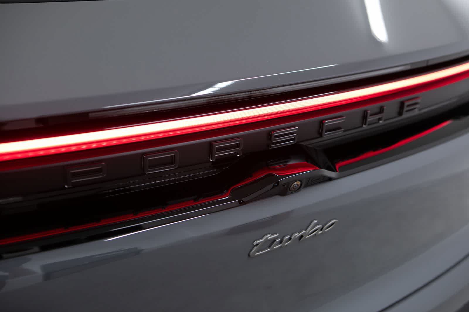New 2026 Porsche Macan Turbo Electric AWD/4WD image 37