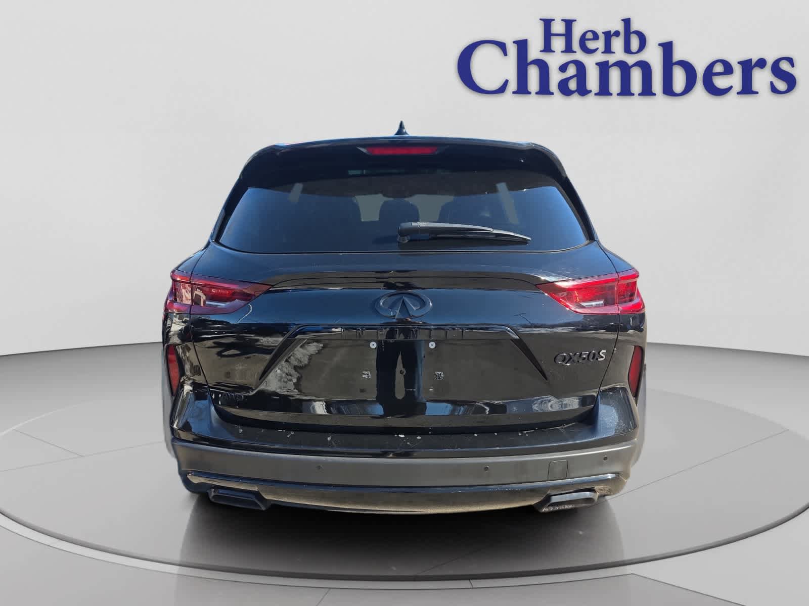 Used 2023 INFINITI QX50 Sport AWD/4WD image 8