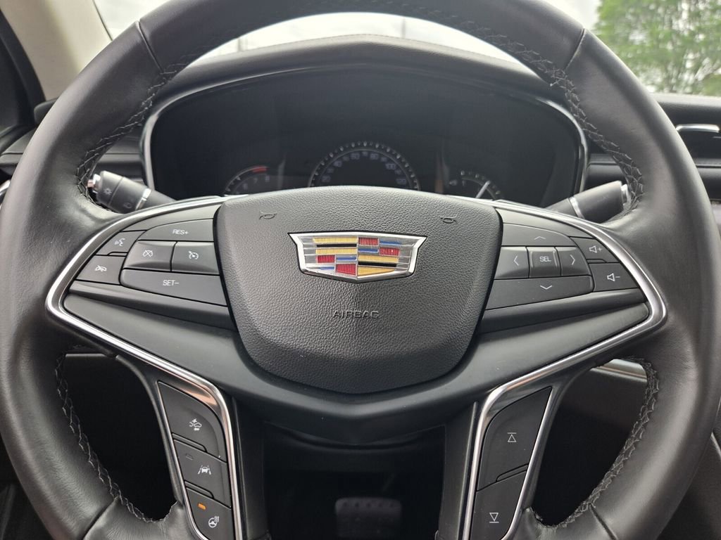 Used 2019 Cadillac XT5 Luxury image 23