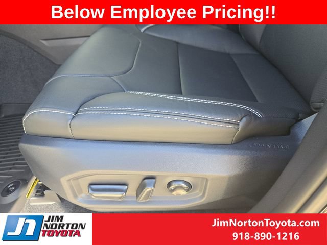 New 2026 Toyota Tundra Limited w/ Power Package AWD/4WD image 21