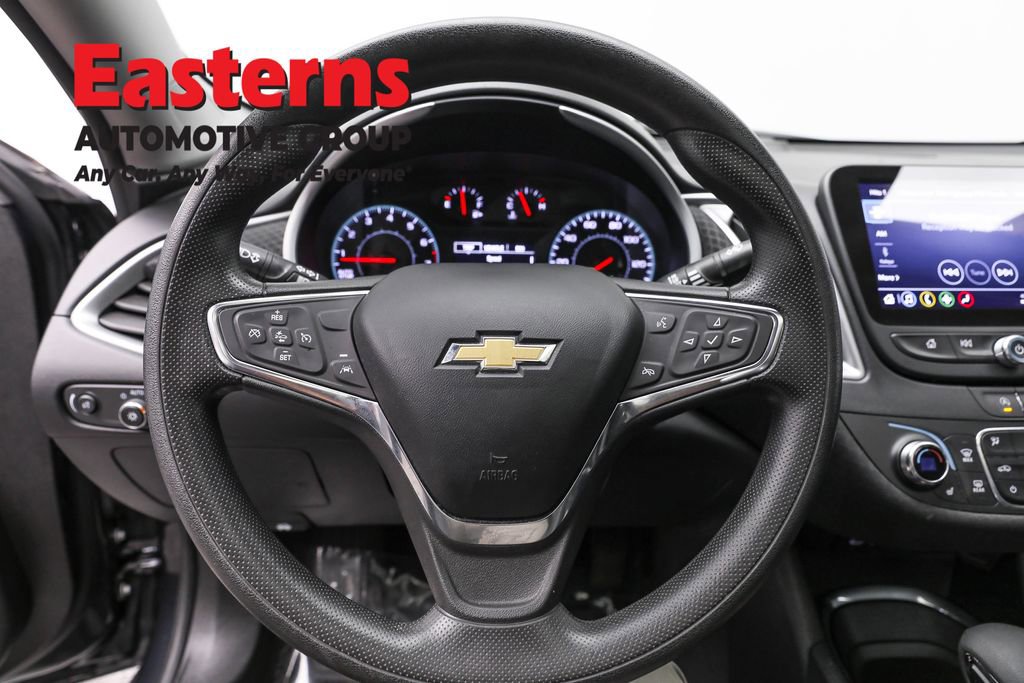 Used 2023 Chevrolet Malibu LT image 10