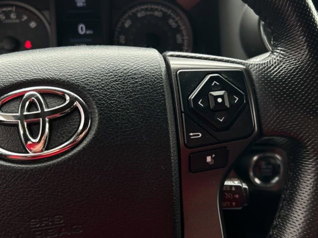 Used 2016 Toyota Tacoma TRD Sport w/ Towing Package AWD/4WD image 33