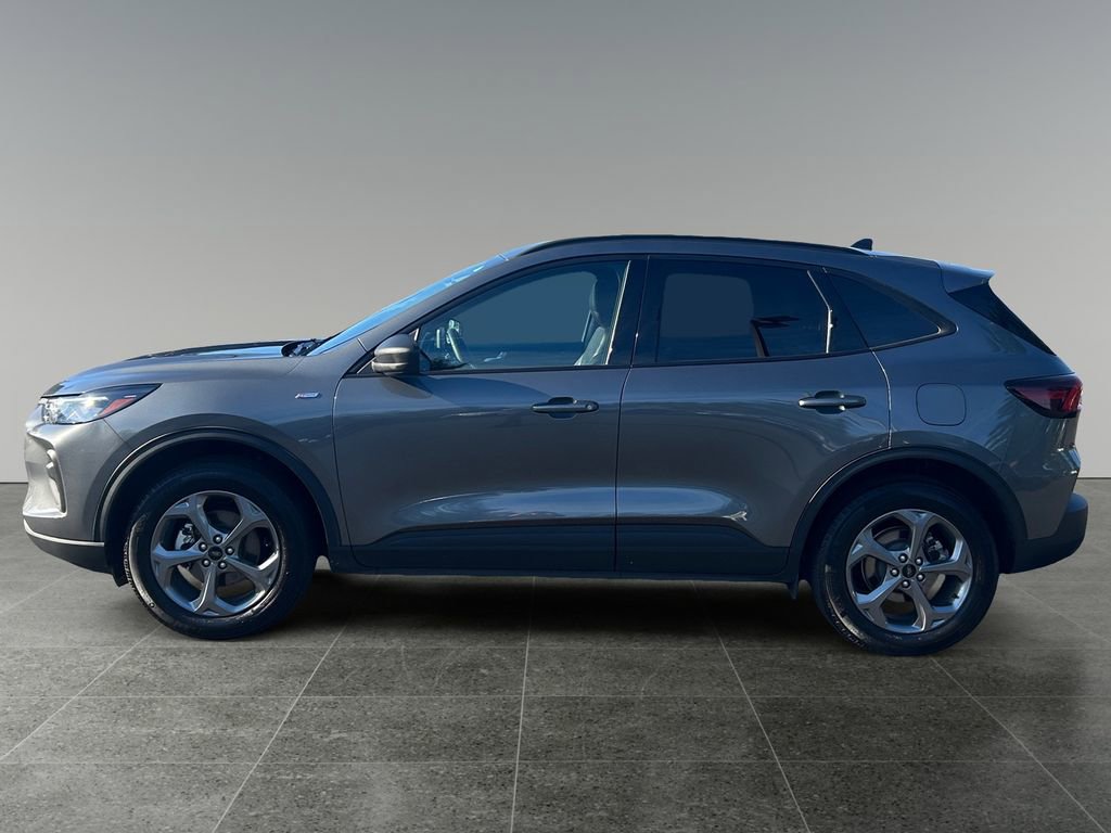 Used 2025 Ford Escape ST-Line AWD/4WD image 4
