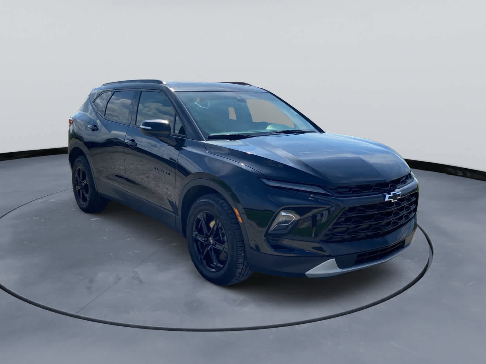 Used 2023 Chevrolet Blazer LT w/ Midnight/Sport Edition AWD/4WD image 3