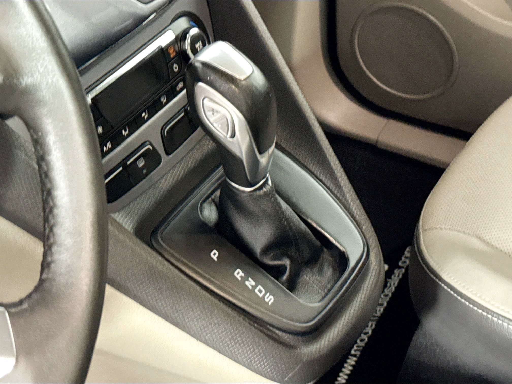 Used 2016 Ford Transit Connect Titanium FWD image 31