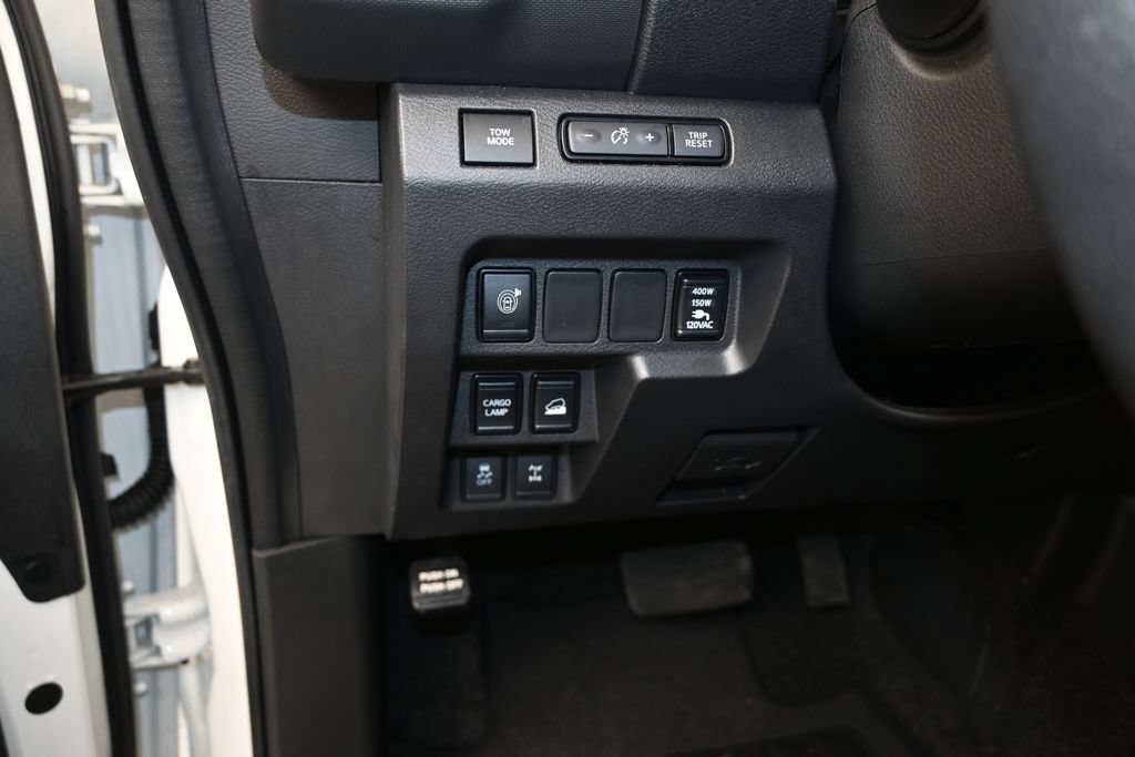Certified 2024 Nissan Frontier PRO-4X w/ Pro Premium Package AWD/4WD image 13