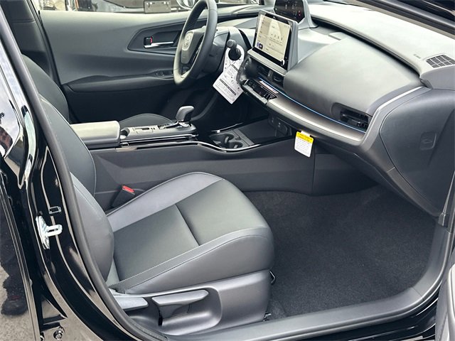 New 2026 Toyota Prius XLE image 8
