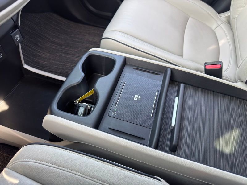 Used 2025 Honda Odyssey Touring image 21