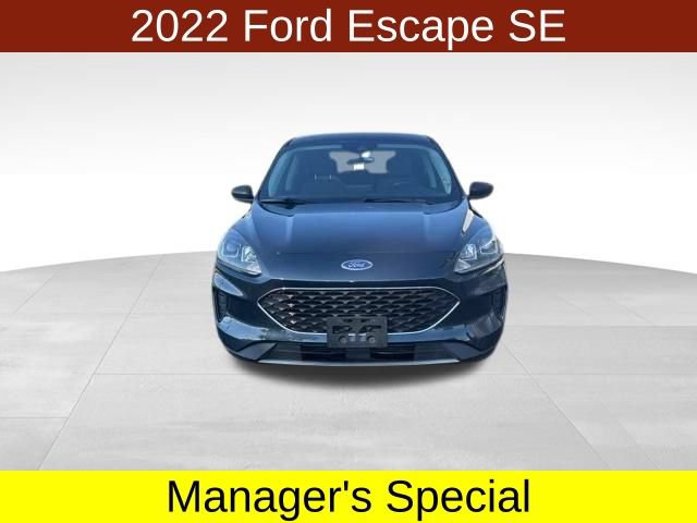 Used 2022 Ford Escape SE FWD image 2